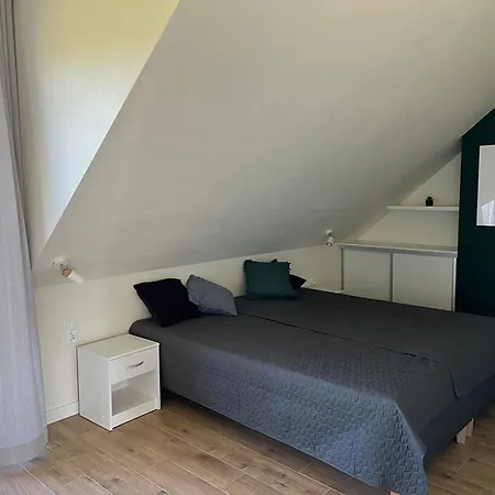 Osada Limajno Dom Zurawia *