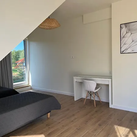 Osada Limajno Dom Zurawia