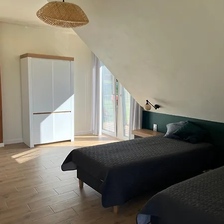 Osada Limajno Dom Zurawia * Cerkiewnik