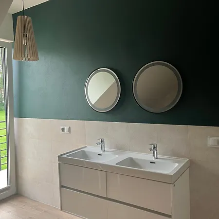 Osada Limajno Dom Zurawia