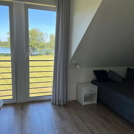 Osada Limajno Dom Zurawia Villa