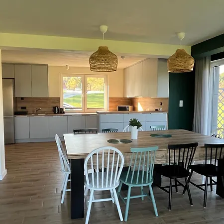 Osada Limajno Dom Zurawia