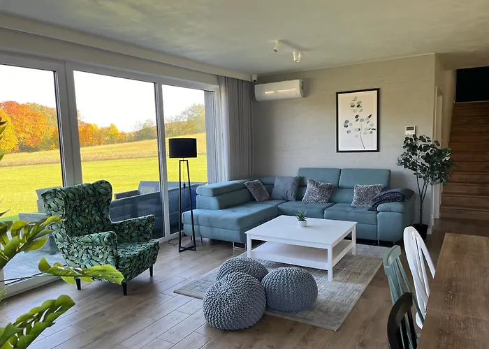 Osada Limajno Dom Zurawia Cerkiewnik